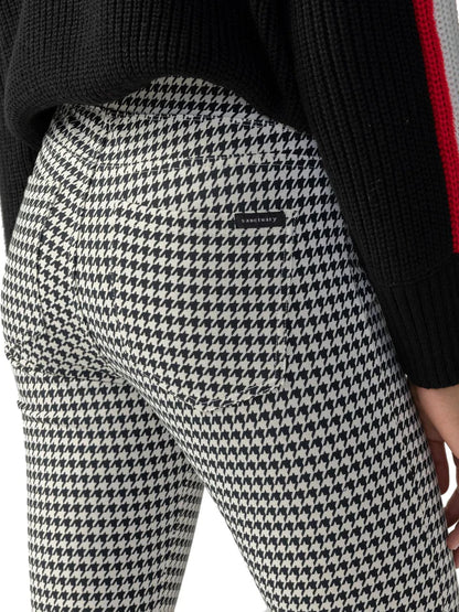 Runway Legging in klassischem Hahnentrittmuster.